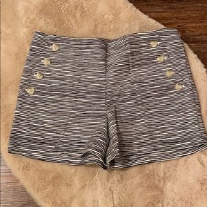 LOFT The Riviera Short Black & White